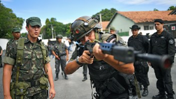 Soldados, policías, brasil, seguridad, crimen