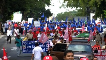 Trabajadores de construcción en Panamá siguen en huelga