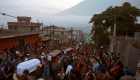 #MinutoCNN: Comienzan los funerales de las víctimas del volcán de Fuego en Guatemala