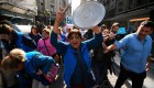 ¿Gana o pierde Argentina frente a una huelga general?