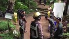 Buscan a equipo de fútbol atrapado en una cueva en Tailandia
