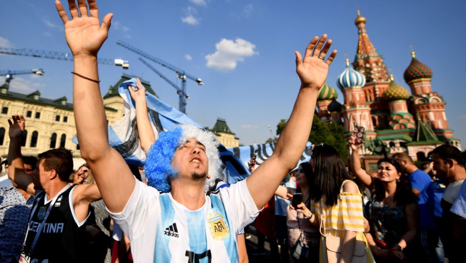 MOSCOW, RUSSIA - JUNE 18: Fan of Argentina sings at Moscow Red Square on June 18, 2018 in Moscow, Russia. (Photo by Hector Vivas/Getty Images )