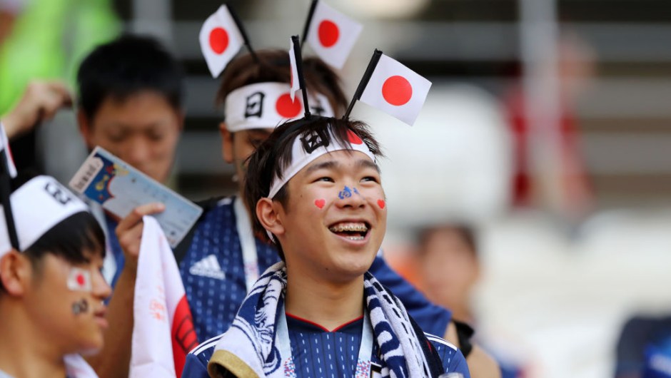 SARANSK, RUSSIA - JUNE 19: A Japan fan enjoys the pre match atmosphere the 2018 FIFA World Cup Russia group H match between Colombia and Japan at Mordovia Arena on June 19, 2018 in Saransk, Russia. (Photo by Elsa/Getty Images)