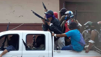 Imagen de ataque de paramilitares en Masaya, Nicaragua.