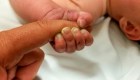 Rescatan a bebé enterrado vivo en EE.UU.