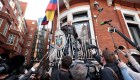 El incierto porvenir de Assange en embajada de Ecuador