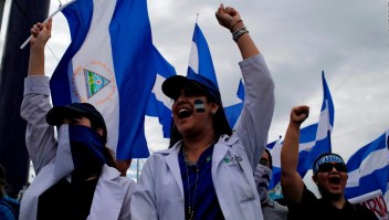 Médicos protestan por despidos en Nicaragua