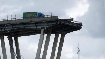 Así colapsó el puente en Italia