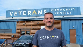 El veterano que da hogar a otros veteranos sin techo