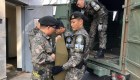 Las Coreas retiran armas de su frontera