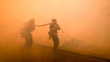 #MinutoCNN: Incendio en California es el más destructivo y mortal de la historia del estado