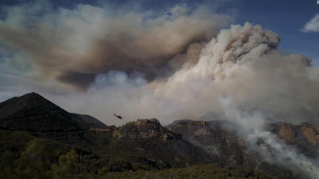 Aumenta el número de muertos por incendios en California