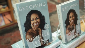 El libro de Michelle Obama, 'Becoming', salió a la venta el 13 de noviembre.