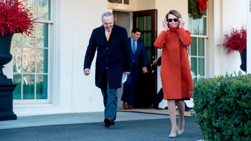 Una imagen de Nancy Pelosi se viraliza por su elegancia