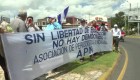 Periodistas huyen de Nicaragua y los diarios se quedan sin papel y tinta