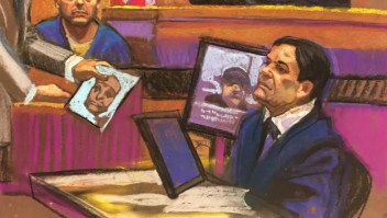 El Chapo espiaba a su esposa y amante