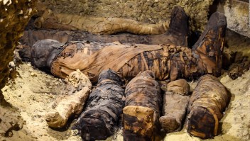 Descubren más 40 momias en Egipto