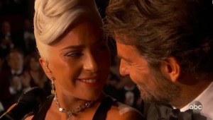 Mira la romántica canción que interpretaron Lady Gaga y Bradley Cooper