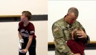 La sorpresa de un padre militar a su hijo