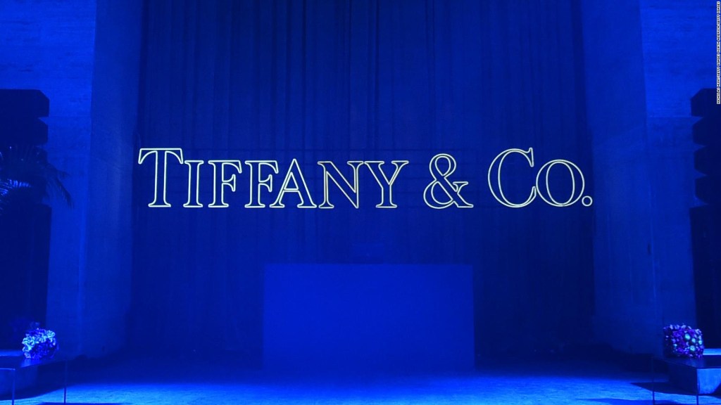 Tiffany and Company rompe récord de ventas en medio de dificultades
