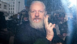 Narvaéz: Gobierno de Ecuador trató de quebrar a Assange