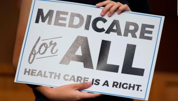 Sanders y la cobertura médica para todos: ¿La solución o más complicaciones?