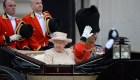 Viajes de la familia real británica aumentan emisiones de carbono
