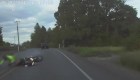 Una motocicleta choca contra una patrulla en Oregon
