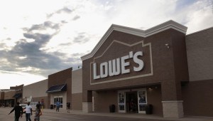 La disculpa de un ejecutivo de Lowe's