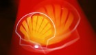 Ganancias de Shell caen más de 50%