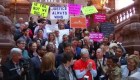 Nueva York amplía ventana legal para denunciar abusos sexuales