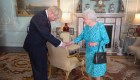 Johnson pide a la reina suspender el Parlamento