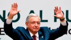 López Obrador reconoce que la economía "crece poco"