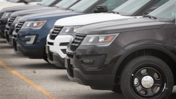 Ford retira más de 500,000 vehículos del mercado
