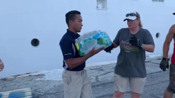 Cruceros llegan a Bahamas con ayuda y médicos