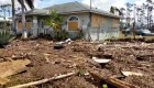Casas destruidas por el agua deja Dorian en Freeport
