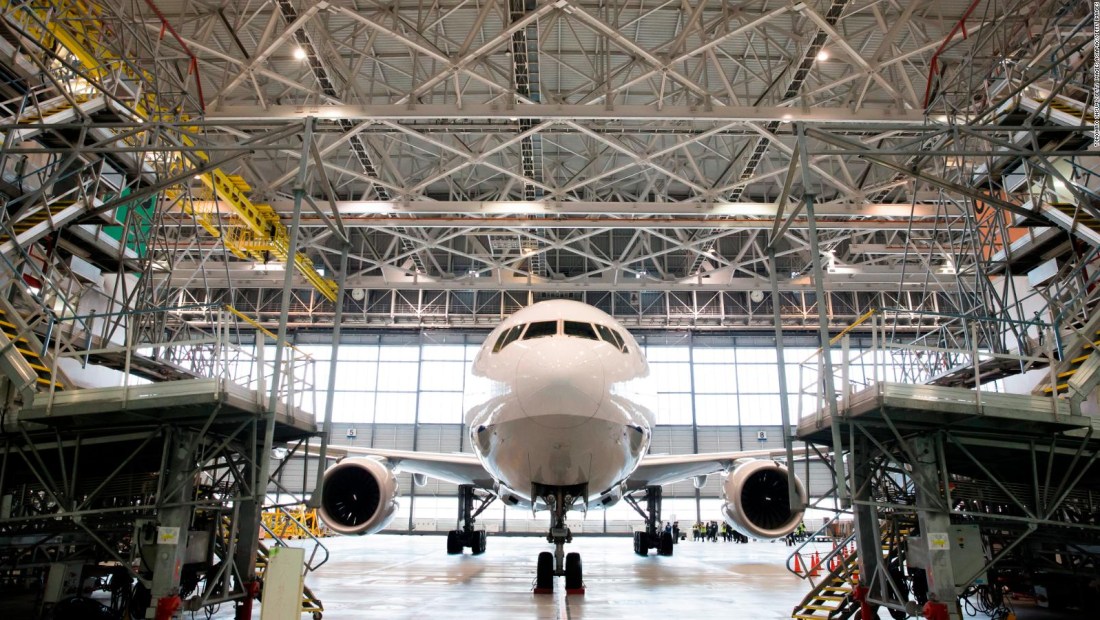 Breves económicas: Otro avión de Boeing falla prueba de seguridad