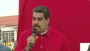 Maduro dice que Colombia tiene 10 planes para asesinarlo