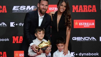 Messi gana la Bota de Oro, pero su hijo se roba el espectáculo