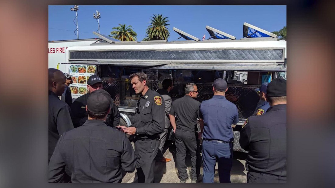LeBron James envía comida a los bomberos en California