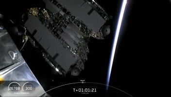 SpaceX lanza 60 satélites para proveer internet