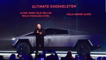Las acciones de Tesla alcanzan un máximo histórico