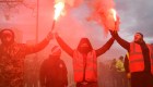 Breves económicas: Francia paralizada por protestas