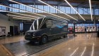 Amazon renovará su flota con vehículos personalizados