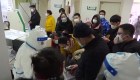 Wuhan: residentes con posibles síntomas de coronavirus piden ayuda