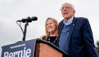 Cubano exiliado: Bernie Sanders busca votos socialistas