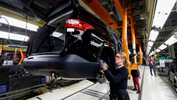 GM agrega 1.200 empleos en dos fábricas de EE.UU.