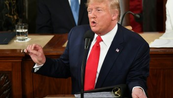 Trump dice que cumplió con reemplazar el "desastroso acuerdo de NAFTA"