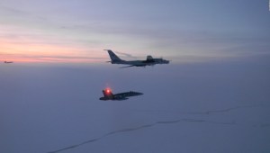 Así fueron interceptados dos aviones rusos cerca de Alaska
