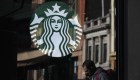 El nuevo vaso de Starbucks, más amigable con el medioambiente